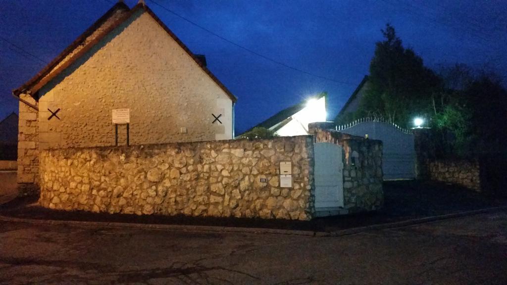 Le Clos Des Alouettes Amboise Kültér fotó